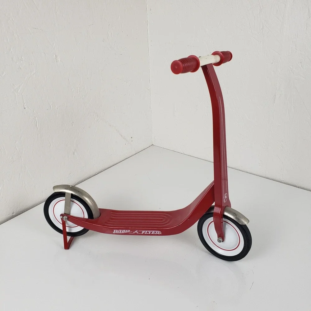 Radio‎ Flyer Miniature Scooter Red Metal Vintage Style Collectible Model Doll